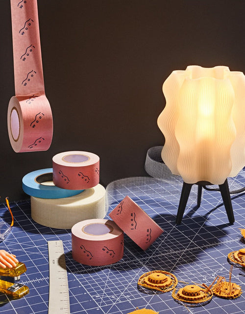 Load image into Gallery viewer, Wavy Lamp
