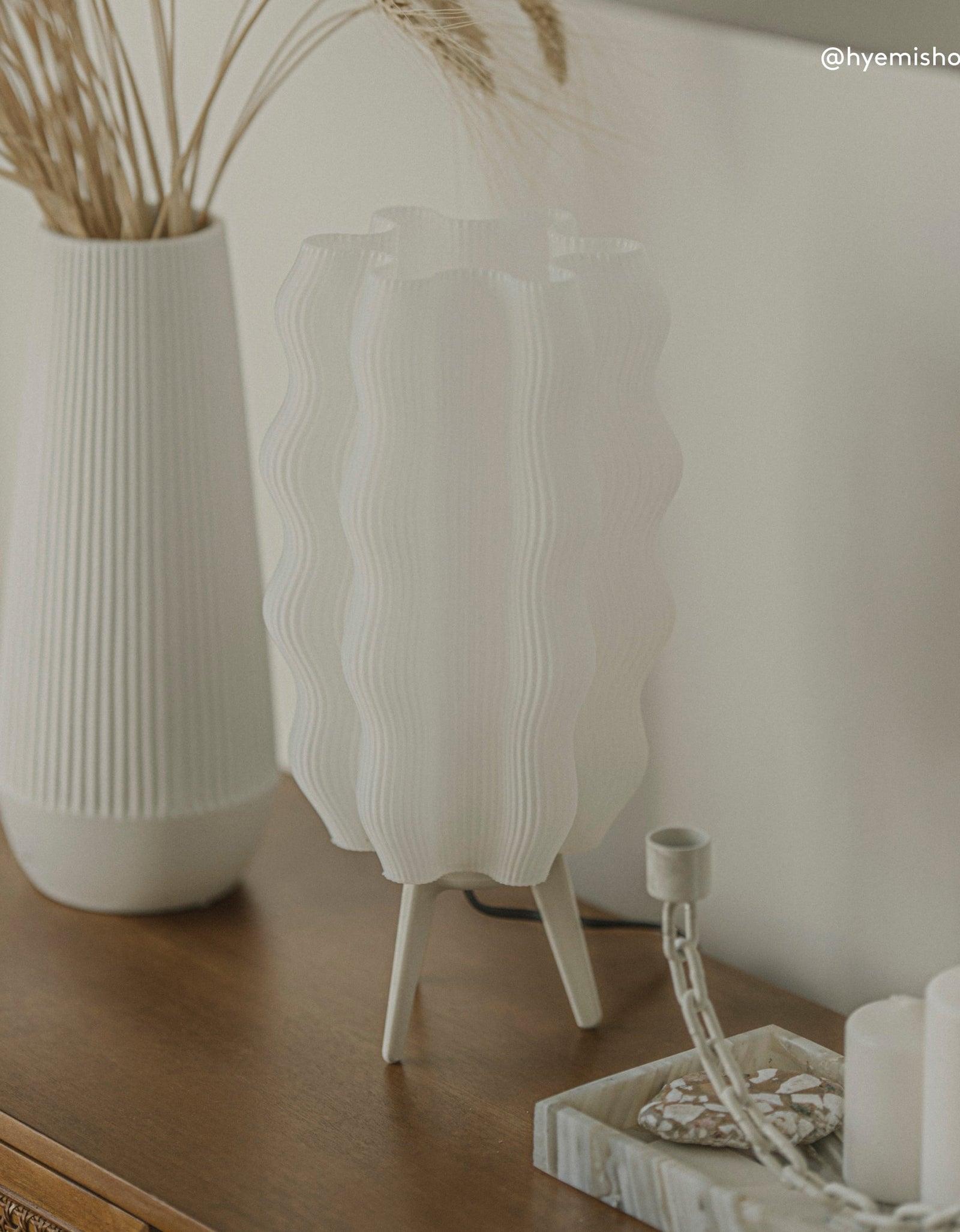 Wavy Lamp